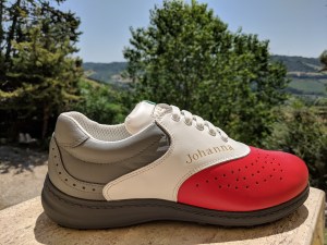 Johanna: elegant Grau, Rot, Weiß