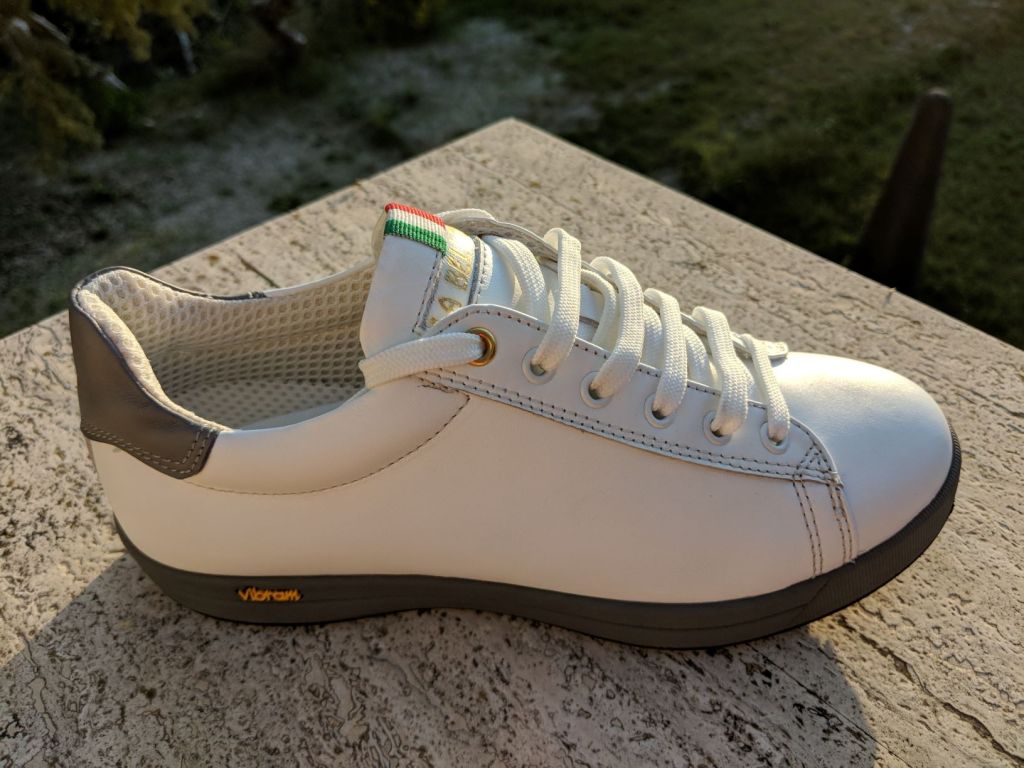 35,5 Weiß für kleine Füße