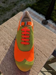 Valentin heißt der farbmutige Mann = Vale