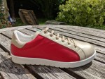 42, Sneakers beige-rot