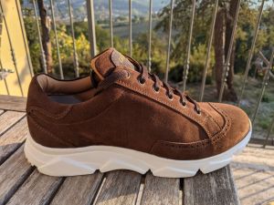 42 Runner Braun Wildleder