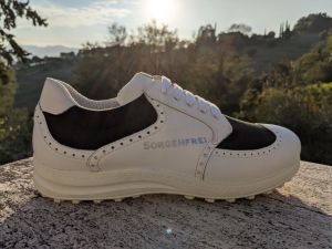 Weißer Schwarzer Stoff Sorgenfrei